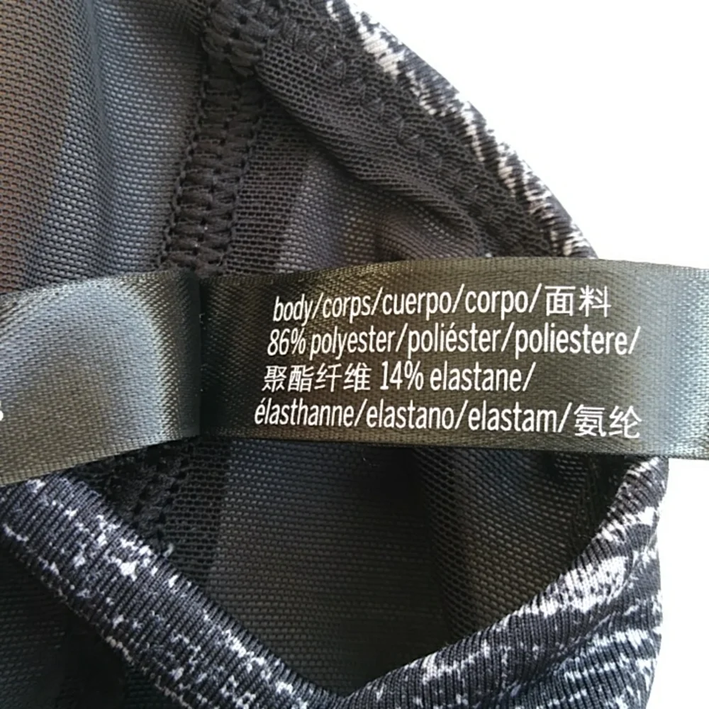 Victoria Sport Strappy Padded Sports Bra M Black White - Picture 14 of 16